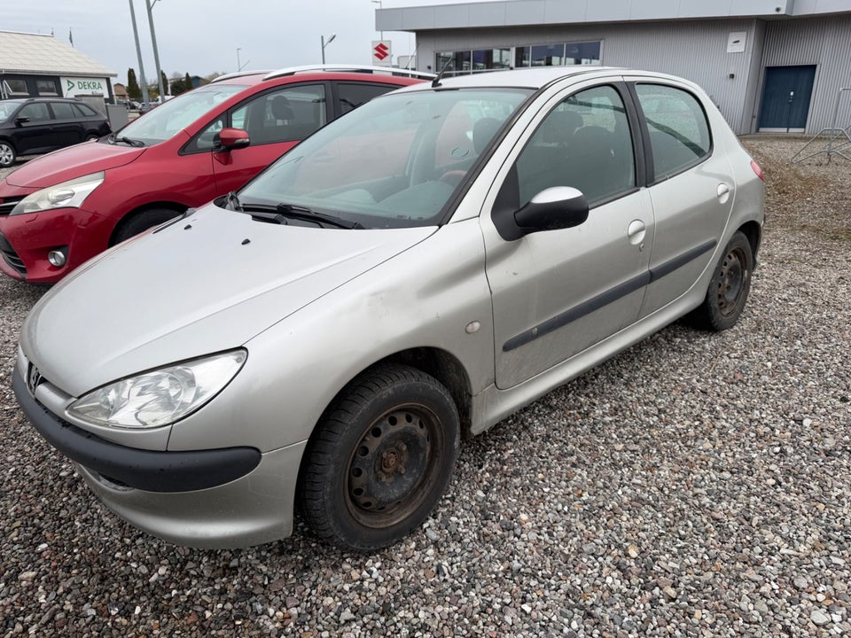 Peugeot 206 1,6  5d