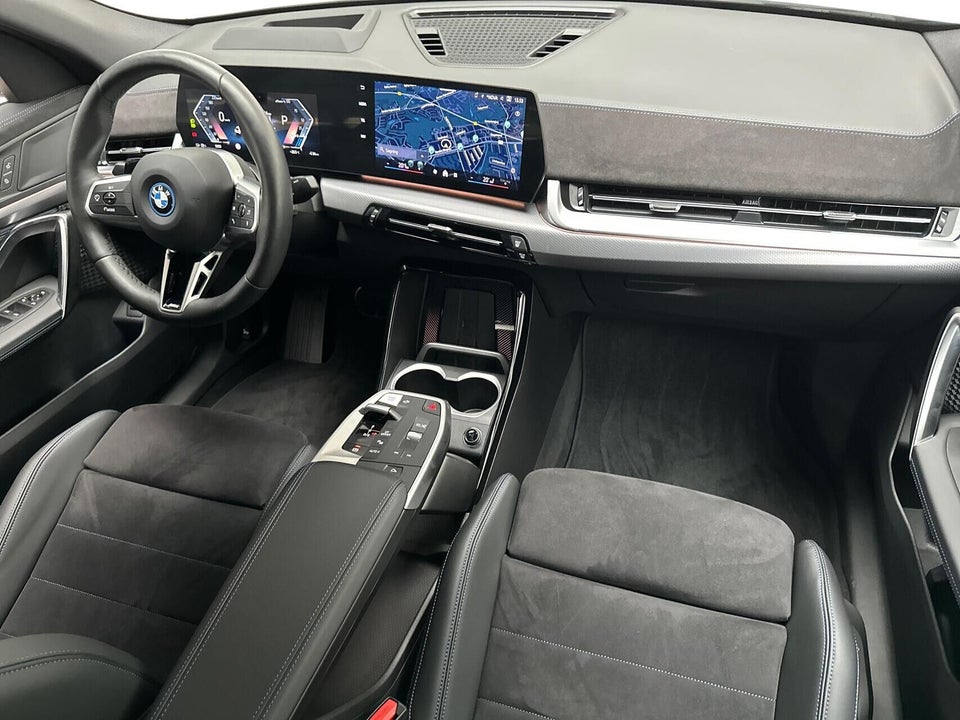 BMW iX2 xDrive30 M-Sport 5d