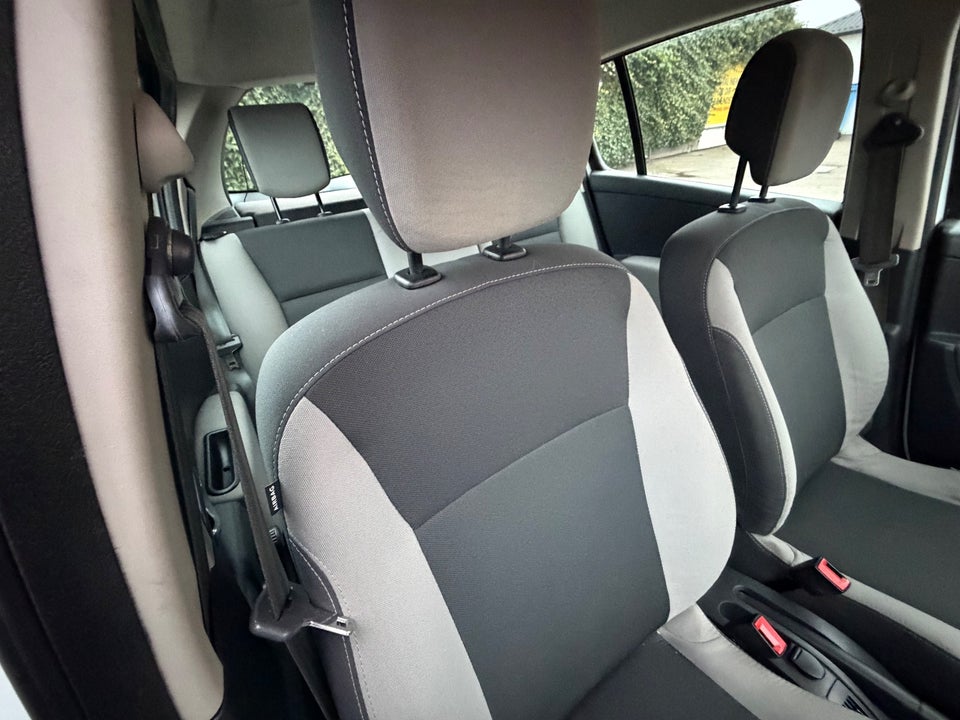 Renault Clio III 1,5 dCi 75 Expression 5d