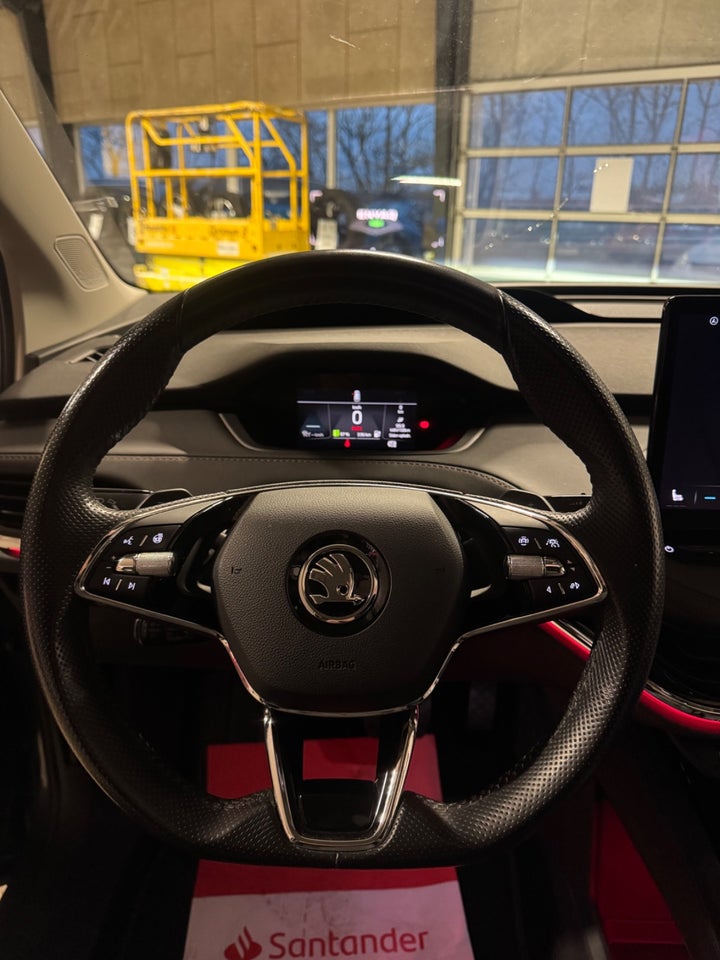 Skoda Enyaq 80 iV Selection Suite 5d