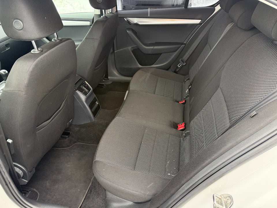 Skoda Octavia 1,4 TSi 140 Active 5d