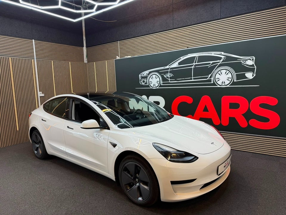 Tesla Model 3 RWD 4d