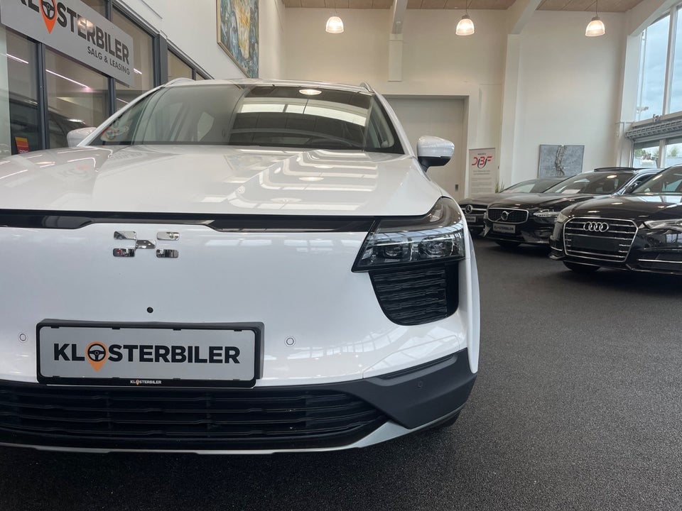 Aiways U5 Premium 5d