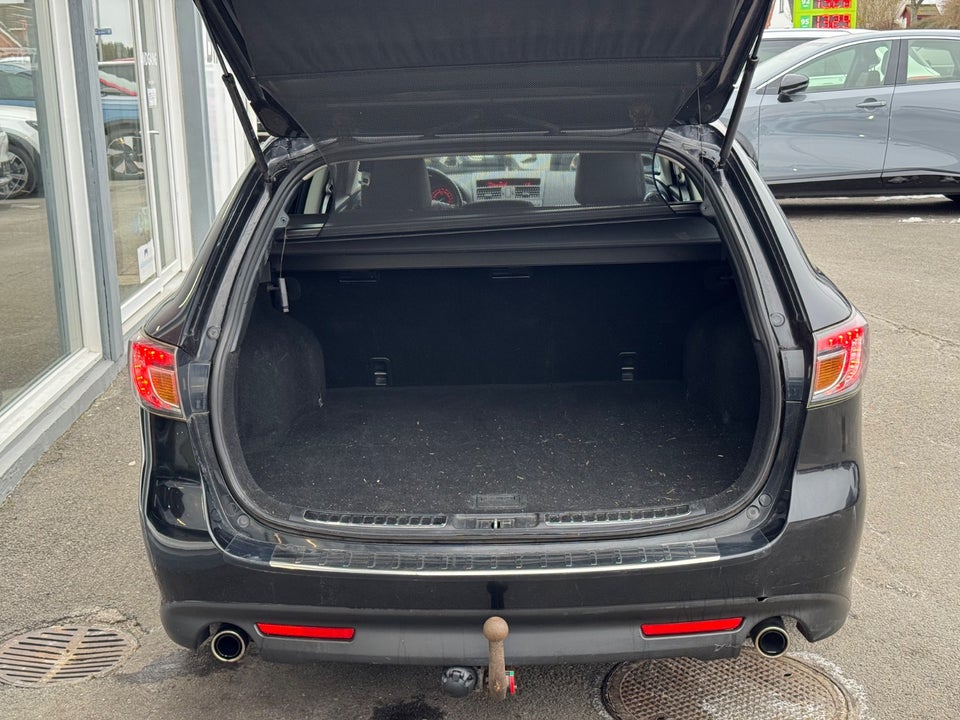 Mazda 6 2,0 Advance stc. 5d