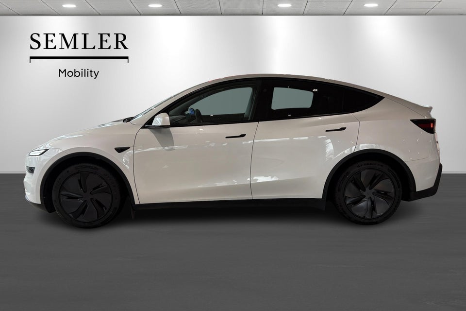 Tesla Model Y Long Range AWD 5d