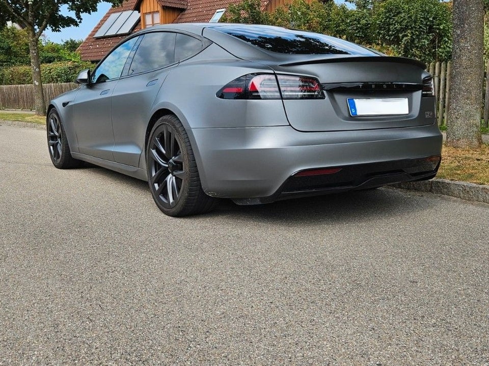 Tesla Model S Plaid AWD 5d