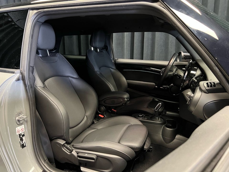 MINI Cooper SE Edition Premium Plus 3d