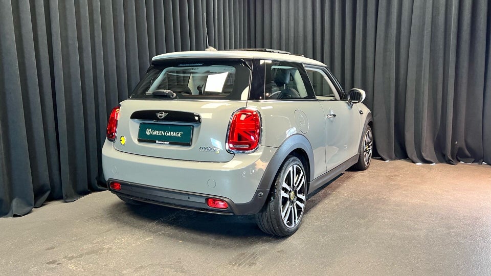 MINI Cooper SE Camden Edition 3d