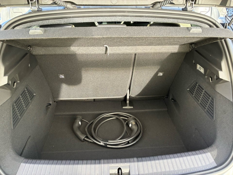 Renault Megane E-Tech 60 Techno+ 5d