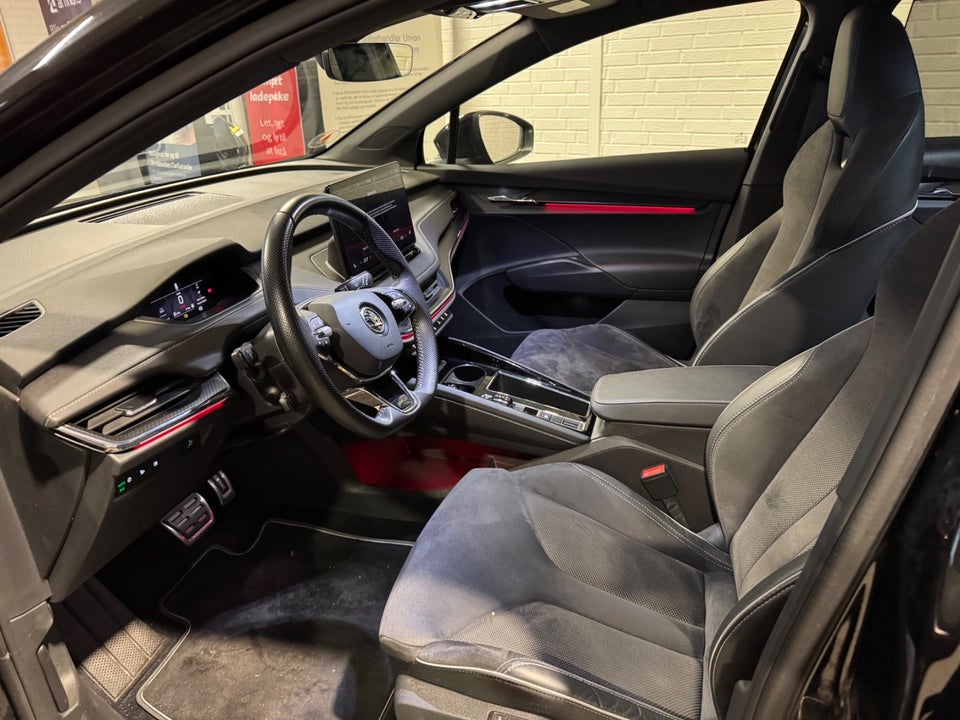 Skoda Enyaq 80 iV Sportline 5d