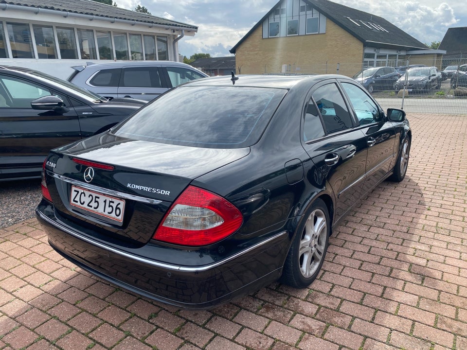 Mercedes E200 1,8 Kompressor Avantgarde aut. 4d