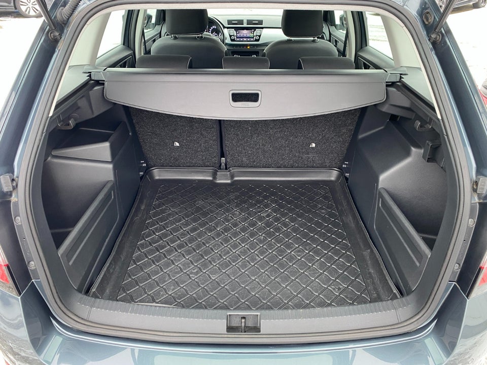 Skoda Fabia 1,0 MPi 60 Ambition Combi 5d