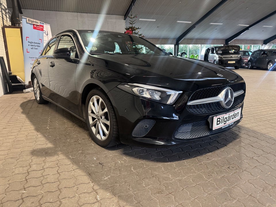 Mercedes A200 1,3 Progressive Premium aut. 5d