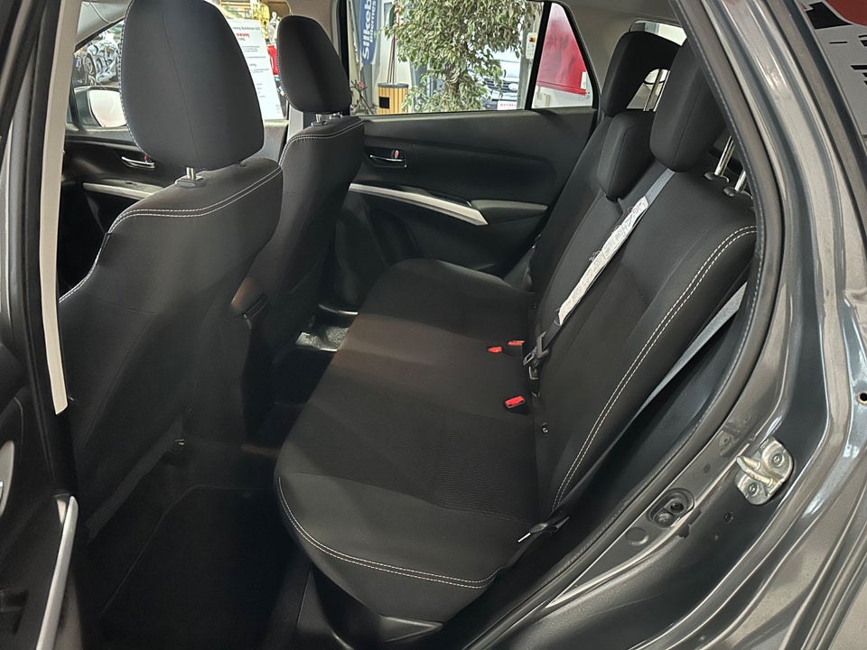 Suzuki S-Cross 1,0 Boosterjet Exclusive KUP 5d