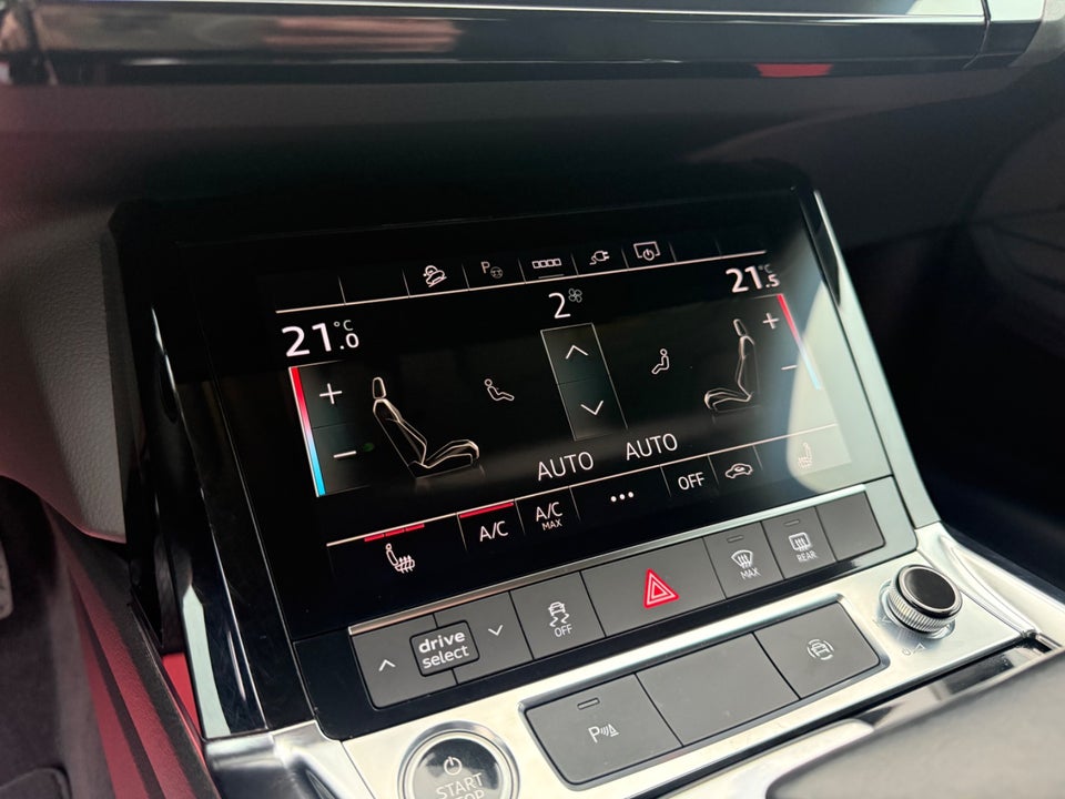 Audi e-tron 50 quattro 5d