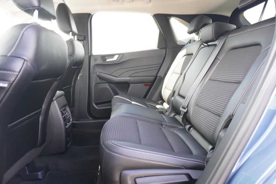 Ford Kuga 2,5 PHEV Titanium X CVT 5d