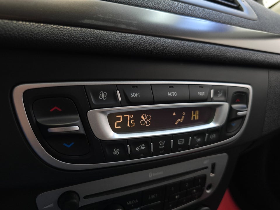 Renault Megane III 1,6 110 Expression Sport Tourer 5d