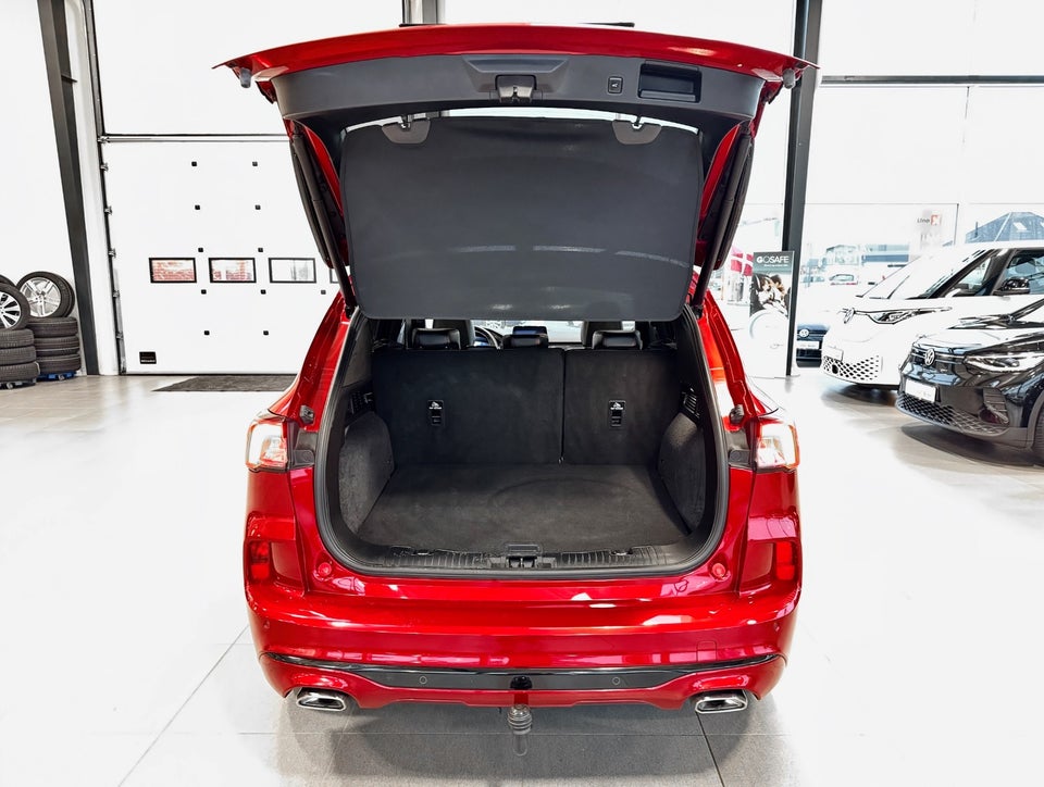 Ford Kuga 2,5 PHEV ST-Line X CVT 5d