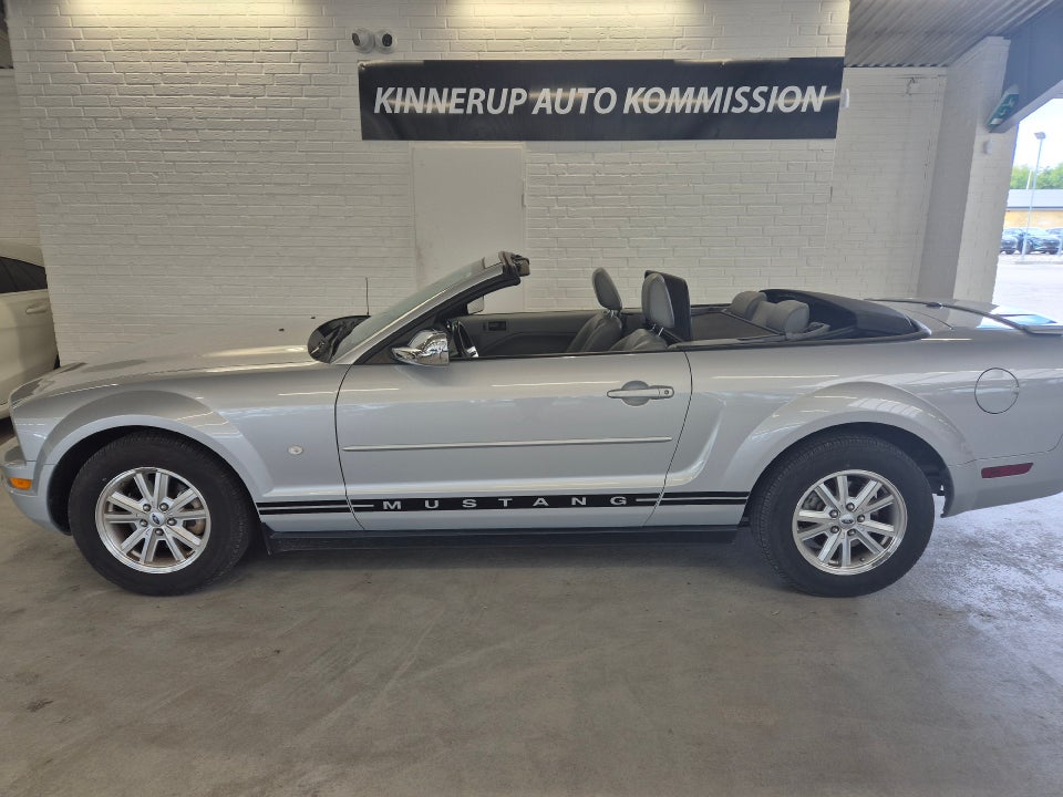 Ford Mustang 4,0 Cabriolet aut. 2d
