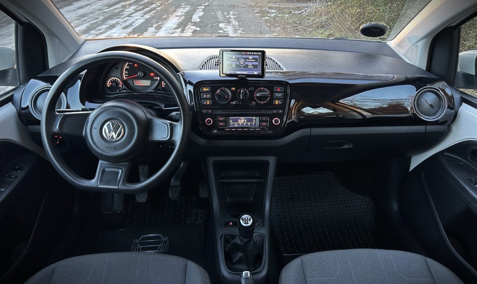 VW Up! 1,0 60 High Up! BMT 5d