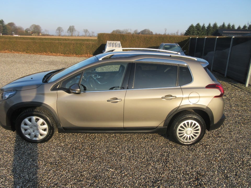 Peugeot 2008 1,6 BlueHDi 100 Allure 5d