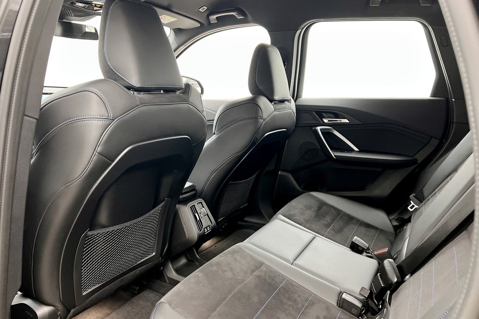 BMW iX1 eDrive20 M-Sport 5d