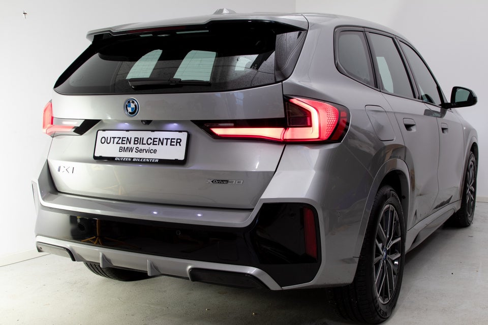 BMW iX1 xDrive30 M-Sport 5d