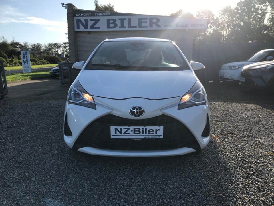 Toyota Yaris 1,0 VVT-i T2 Premium Van 5d