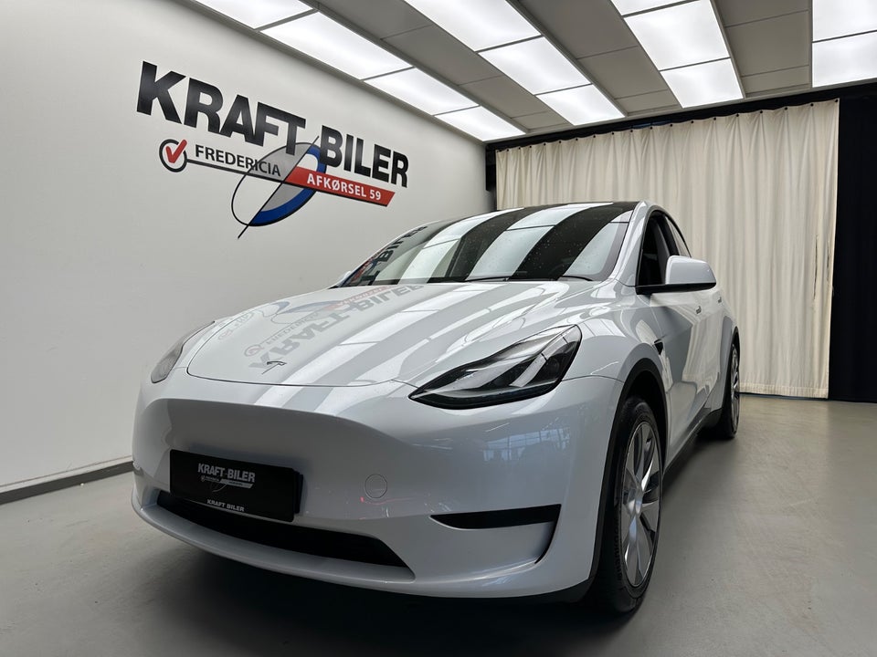 Tesla Model Y RWD 5d