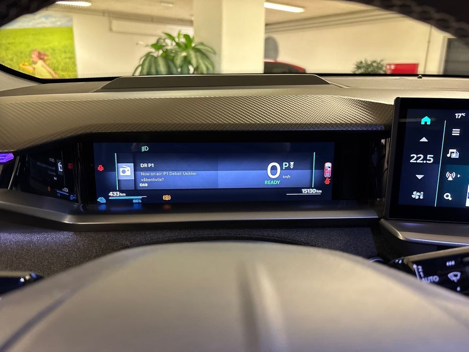 Opel Grandland-e 73 GS Sky 5d