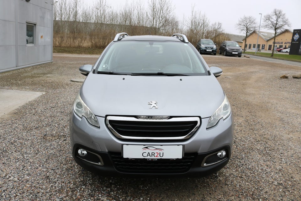 Peugeot 2008 1,2 VTi 82 Active Sky 5d