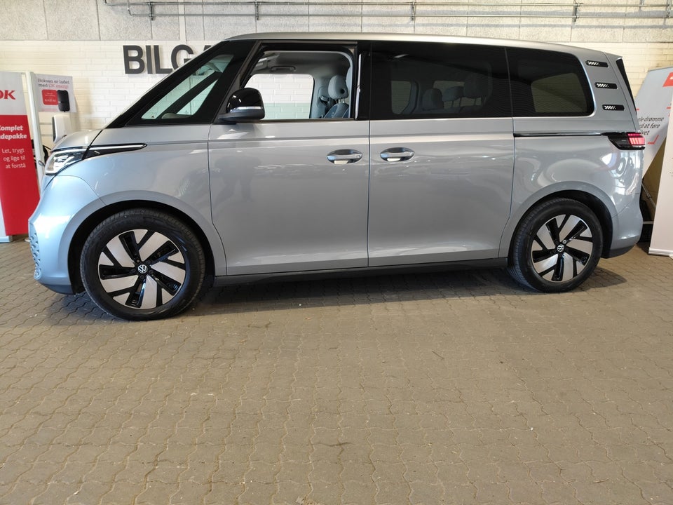 VW ID.Buzz 77 Pro SWB 5d