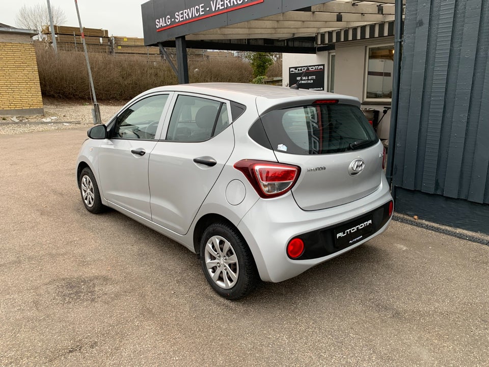 Hyundai i10 1,0 Life 5d