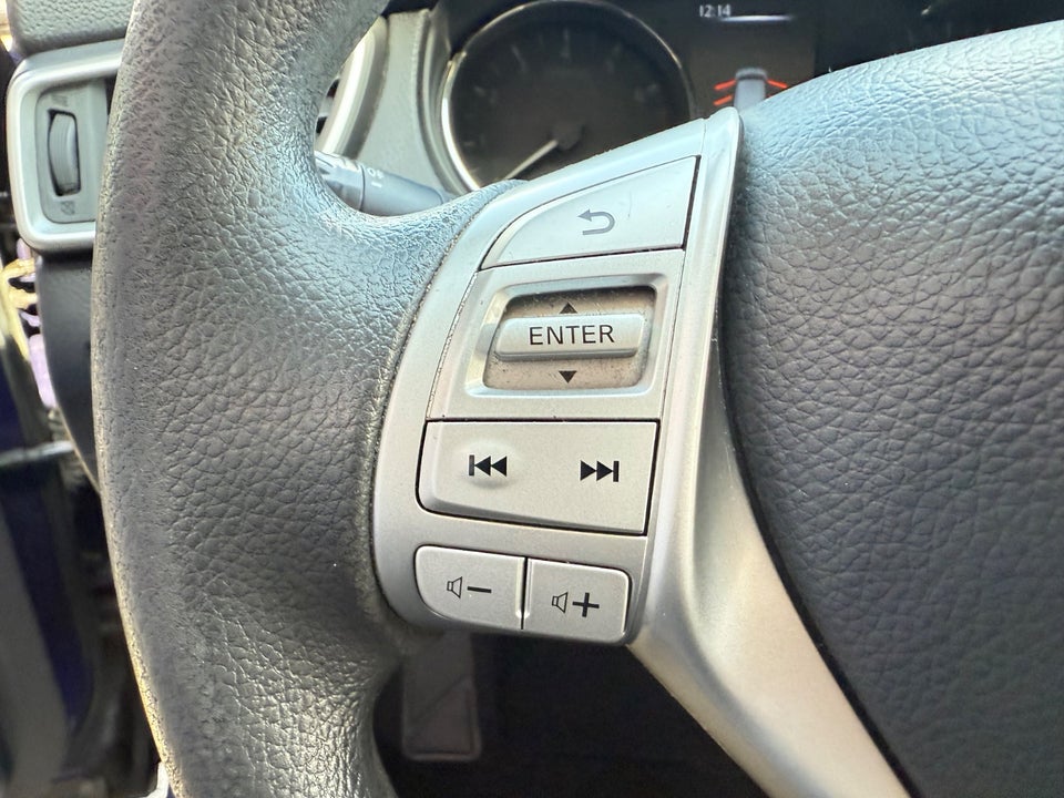 Nissan Qashqai 1,2 Dig-T 115 Visia 5d