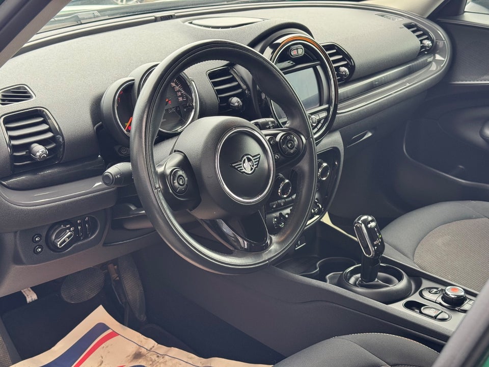 MINI Clubman Cooper 1,5 Essential aut. 6d