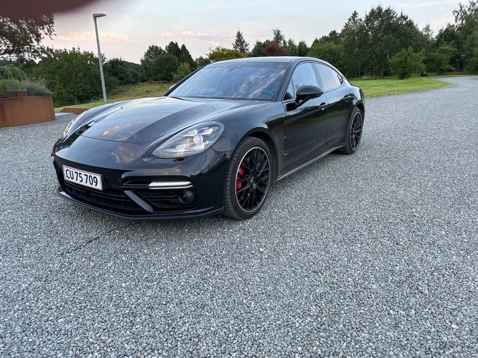 Porsche Panamera Turbo 4,0 PDK 5d