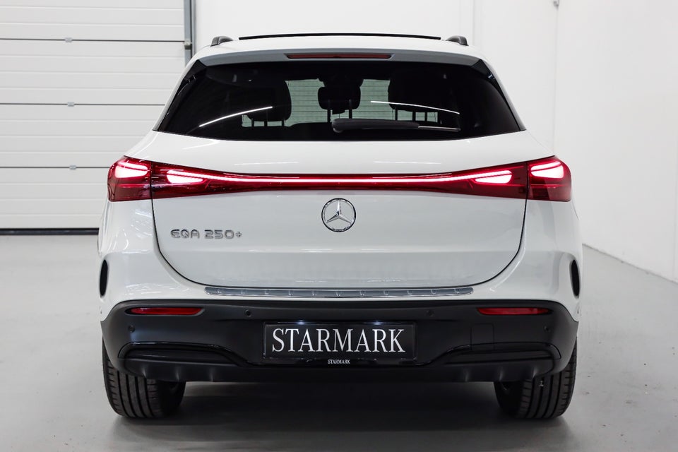 Mercedes EQA250+ AMG Advance 5d