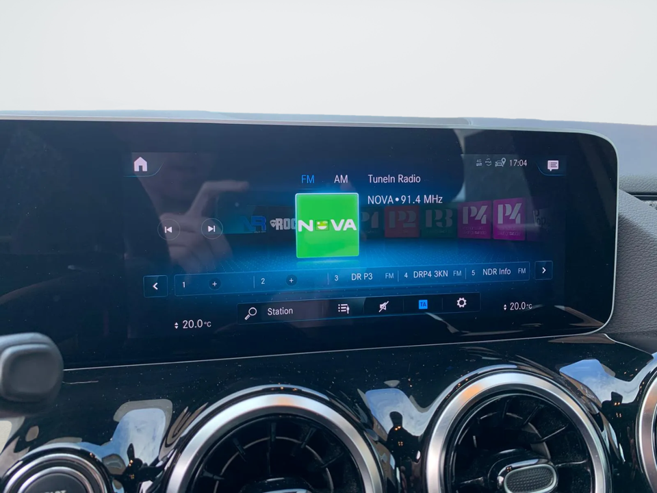 Mercedes B200 1,3 AMG Line aut. 5d