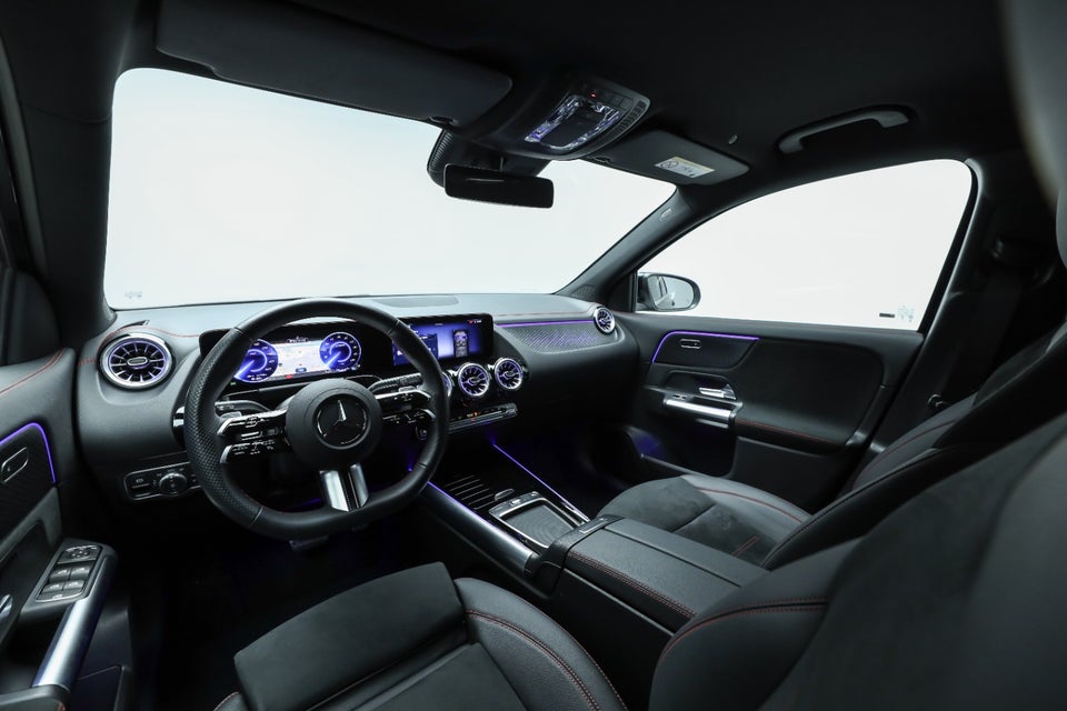 Mercedes EQA350 AMG Line 4Matic 5d