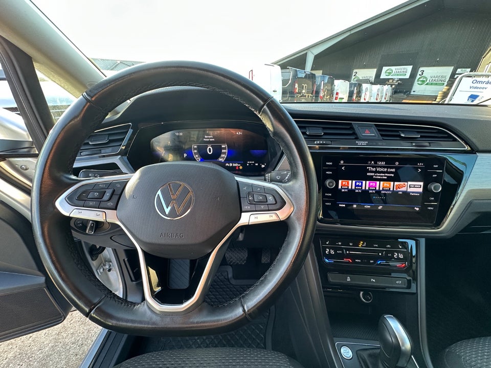 VW Touran 2,0 TDi 150 Comfortline DSG Van 5d