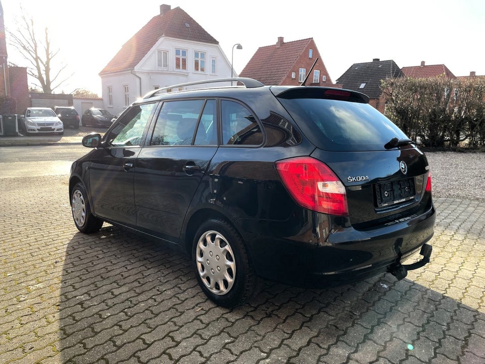 Skoda Fabia 1,2 12V Active Combi 5d
