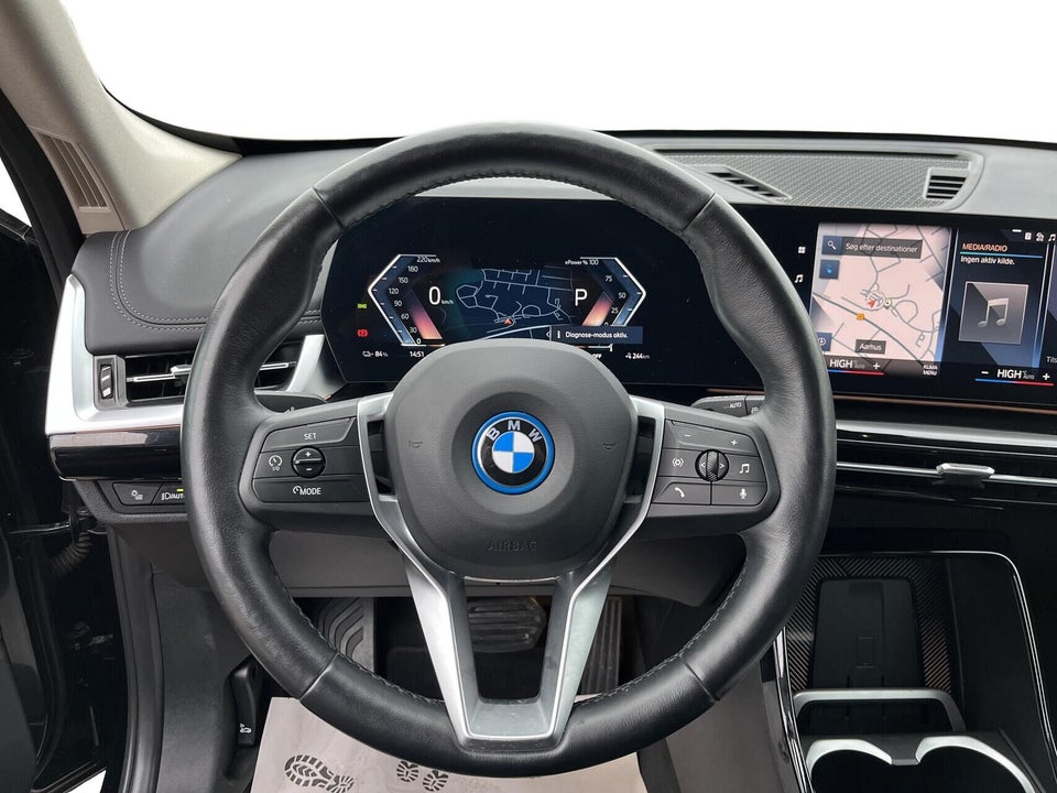 BMW iX1 xDrive30 X-Line 5d