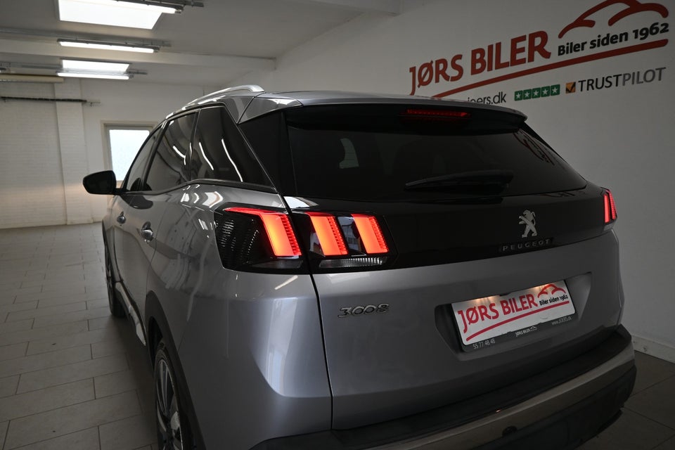 Peugeot 3008 1,5 BlueHDi 130 Allure 5d