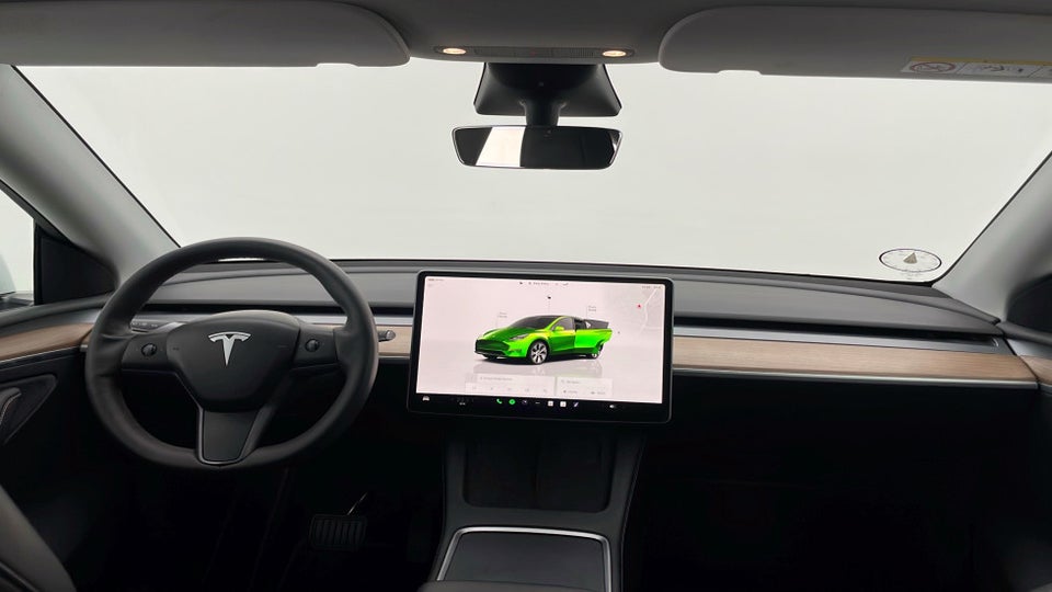 Tesla Model Y Long Range AWD 5d