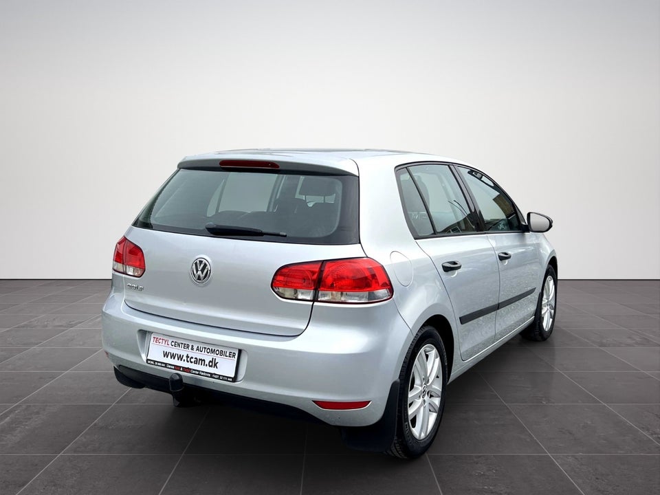 VW Golf VI 1,4 16V Trendline 5d
