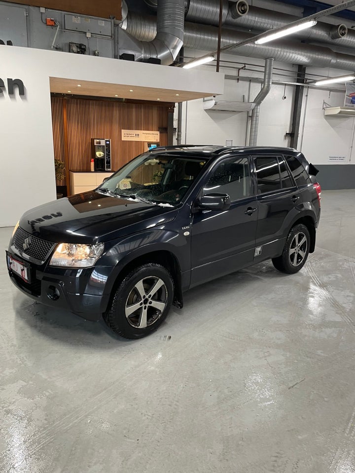 Suzuki Grand Vitara 1,9 DDiS SE Van 5d