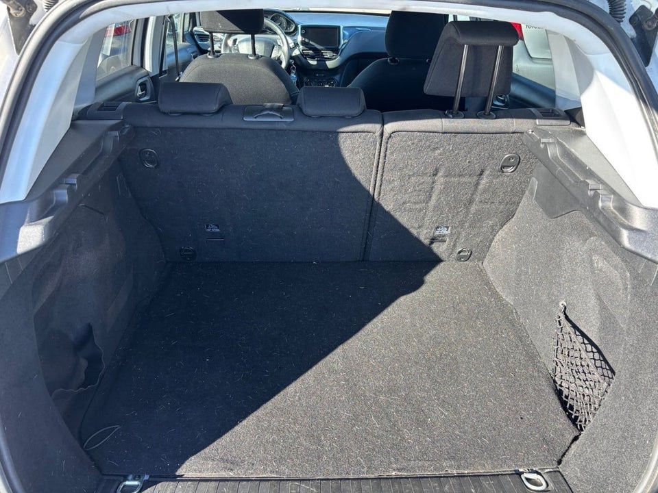 Peugeot 2008 1,2 e-VTi 82 Allure ESG 5d