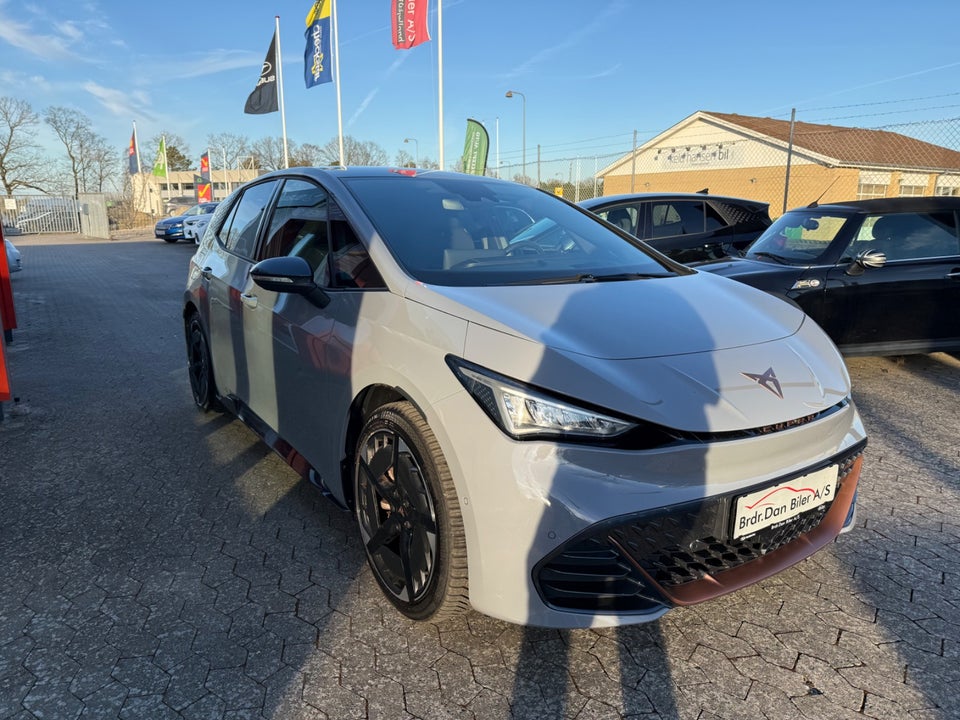 Cupra Born 77 Pasión 5d