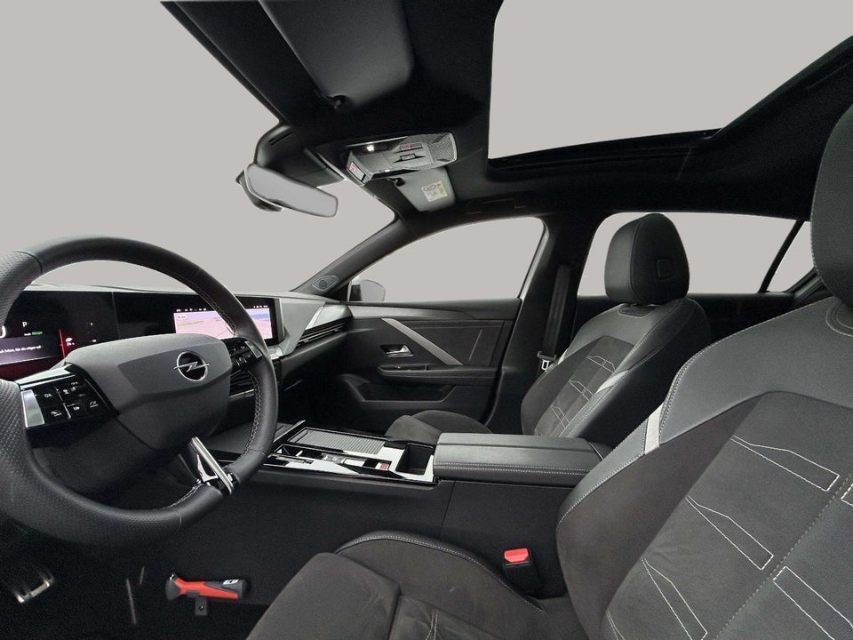 Opel Astra-e 54 GS 5d