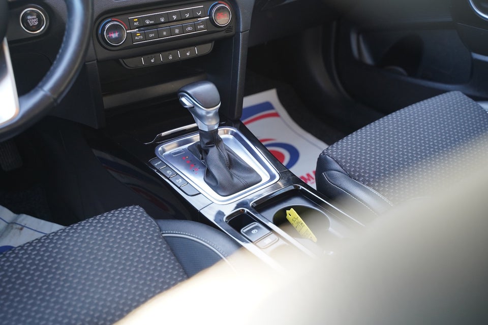 Kia Ceed 1,4 T-GDi Intro Edition SW DCT 5d